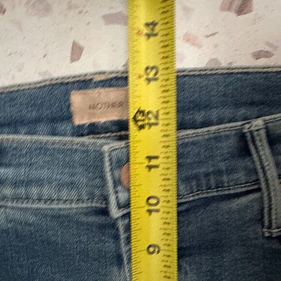 MOTHER Mid Rise Dazzler Ankle Fray in Riding the Cliffside Size 34 - Picture 12 of 13